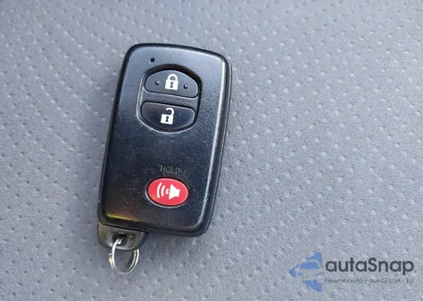 2010 Toyota Prius Iii из США, поврежденный, VIN JTDKN3DU9A1011387